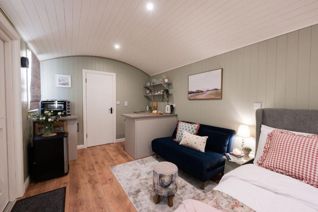 Barfield Shepherds Hut 마러펠트 외부 사진